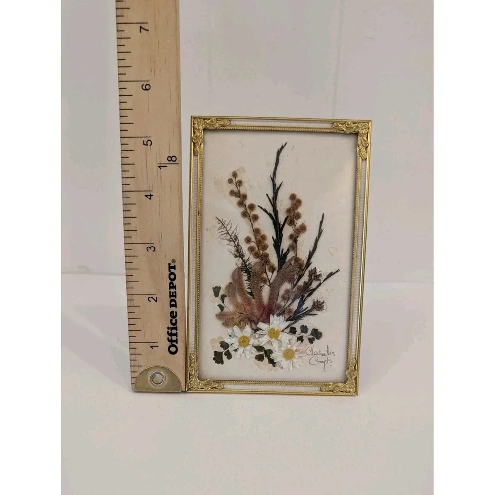 Vtg Framed Floral Dried Flower Picture Art Wall Hanging Signed Stella Turner